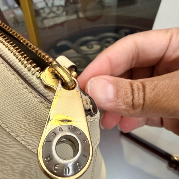 Henri Bendel Cream Tote Bag with Gold Accents - Picture 6 of 11